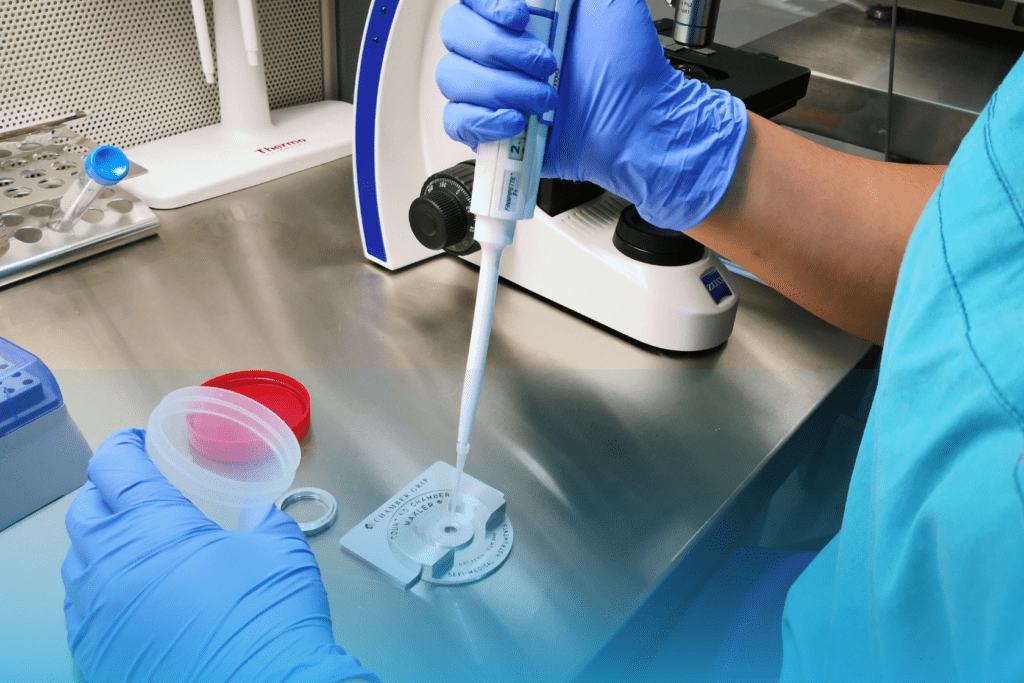 Lấy tinh trùng làm IVF như thế nào